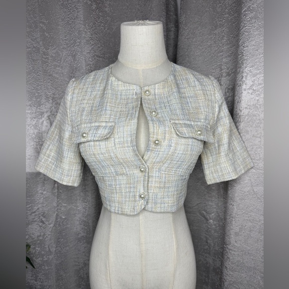 Love Bonito Women’s Short Sleeve Tweed Crop Top in Cream Sz 2 - Picture 2 of 9